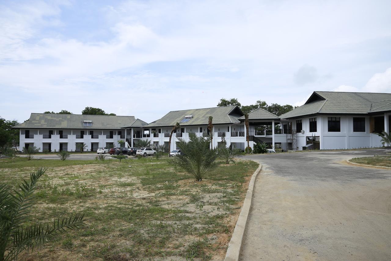 Kahyangan Resort Singkawang Exterior foto